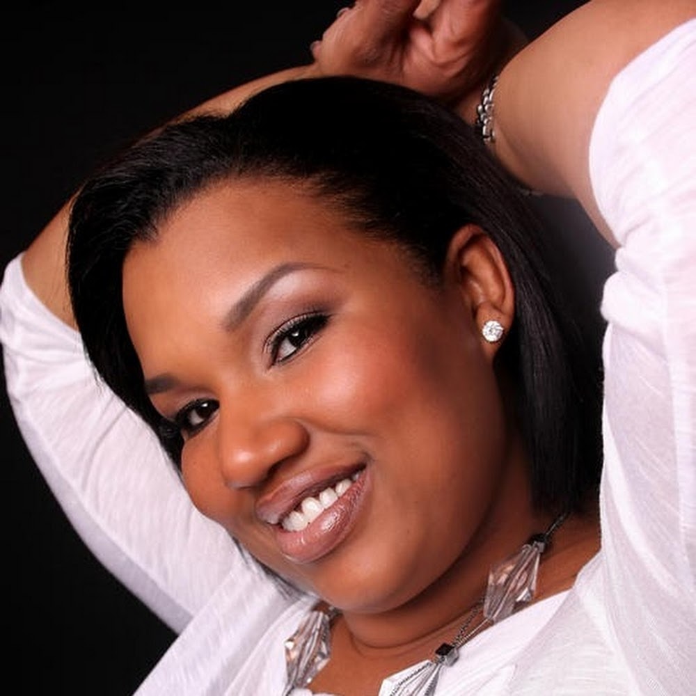 Meet your Posher, Renaye